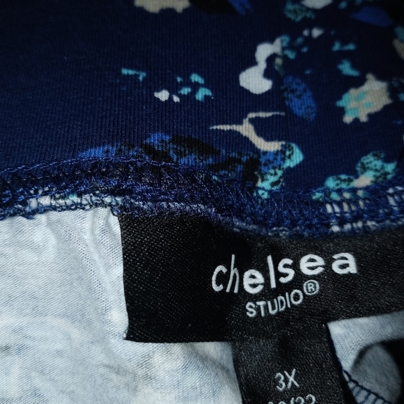 𝅺CHELSEA studio blue floral leggings 3x A-14 - Picture 6 of 7